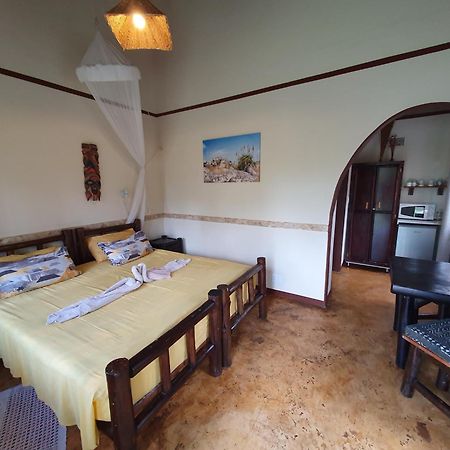 Thokozani Lodge 화이트 리버 외부 사진