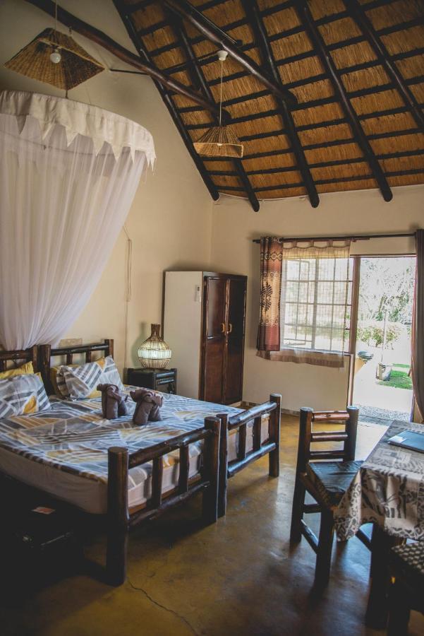 Thokozani Lodge 화이트 리버 외부 사진